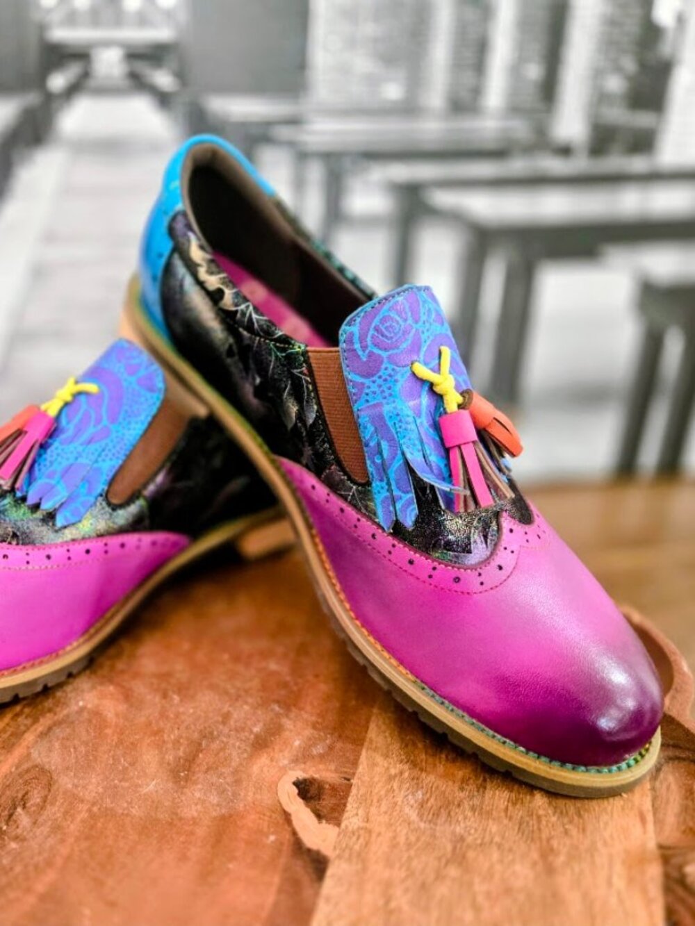 NEW L'Artiste by Spring Step Multi-Color Hand-Painted Leather Oxfords 39